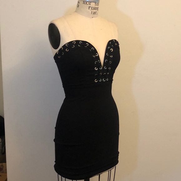 Forever 21 Lace Up Detail Dress - Picture 4 of 4